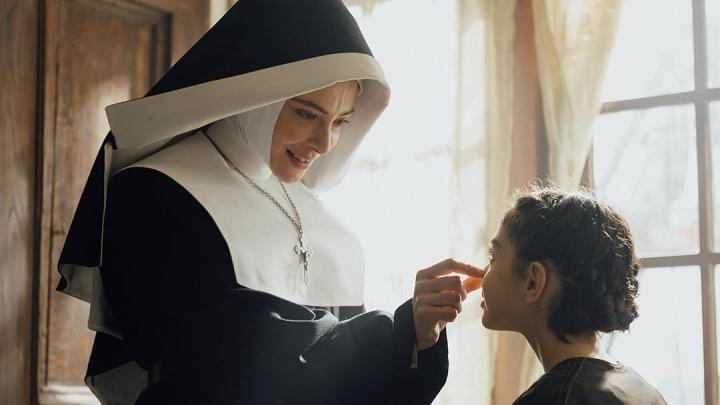 حصرياً | مسلسل The Art of Joy الموسم الاول الحلقة 6 والاخيرة مترجمة بجودة عالية